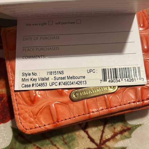 COPY - 🇺🇸Brahmin Mini Wallet🇺🇸 - Picture 5 of 12